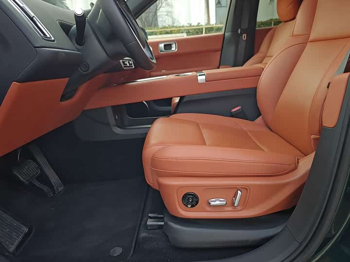 Фото 9 - LiXiang L6