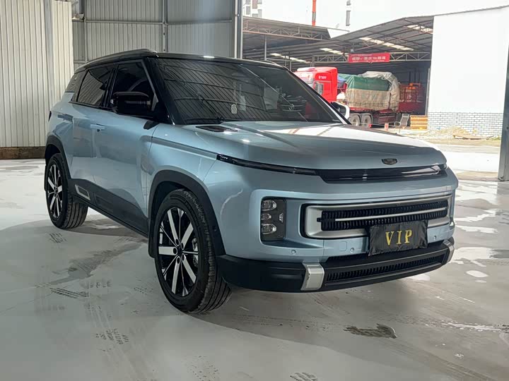 Фото 2 - Geely Icon