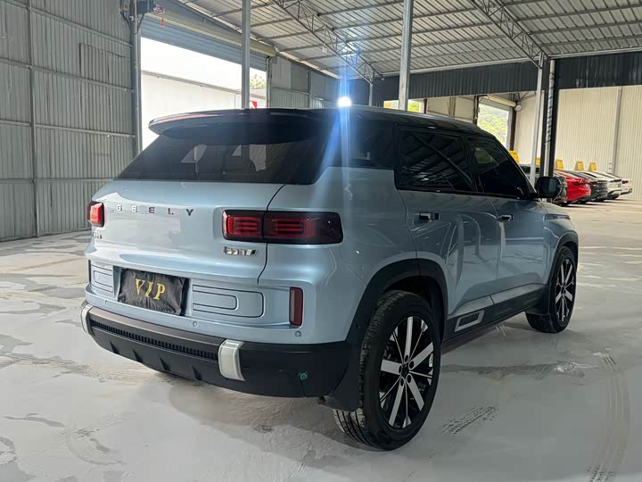 Фото 7 - Geely Icon