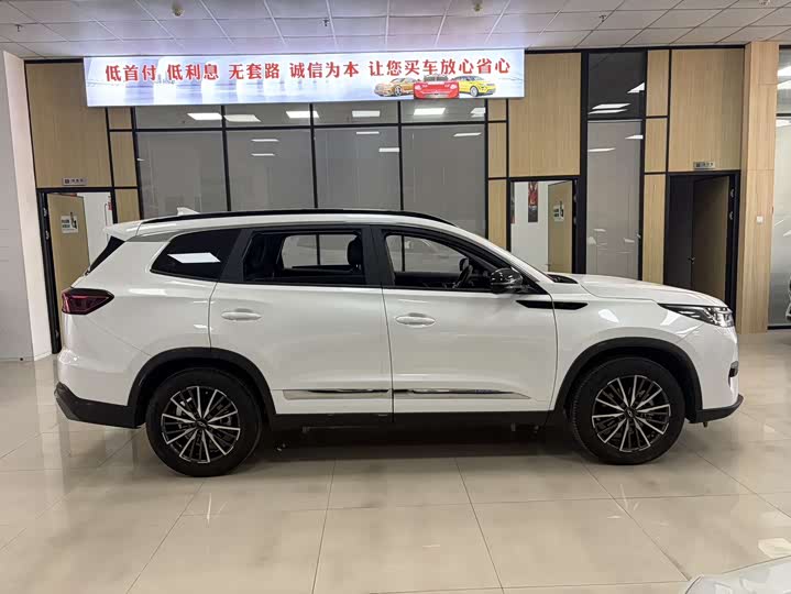 Фото 7 - Chery Tiggo 8 Plus