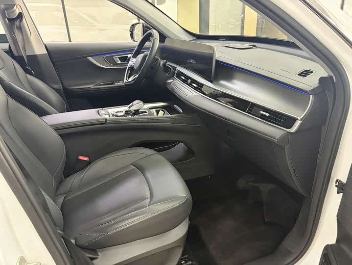 Фото 8 - Chery Tiggo 8 Plus