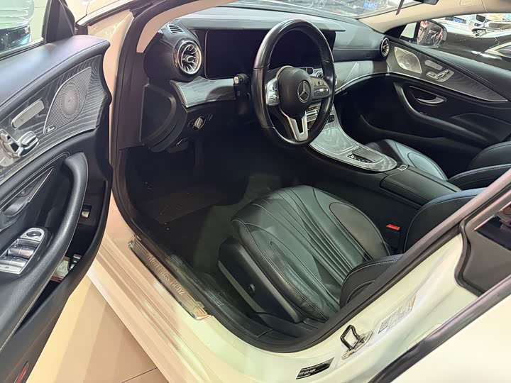 Фото 4 - Mercedes-Benz CLS-Class