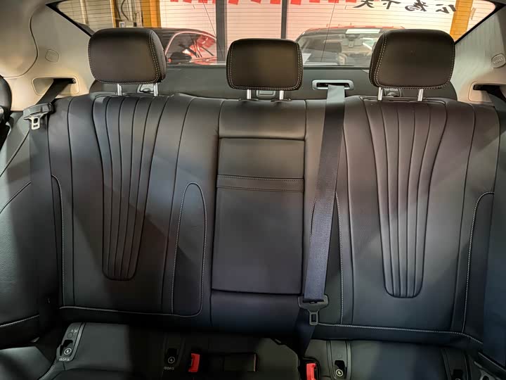 Фото 9 - Mercedes-Benz CLS-Class