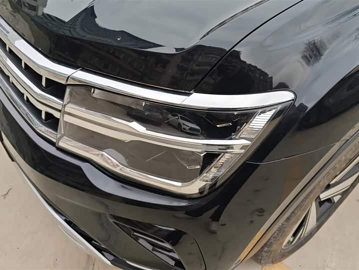 Photo 5 - Volkswagen Teramont Pro