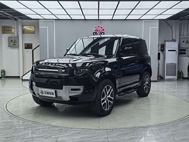 Фото 1 - Land Rover Defender