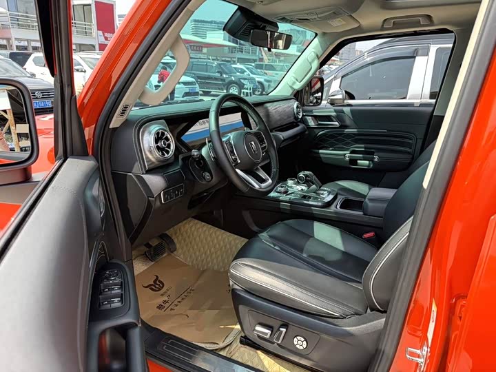 Фото 5 - Tank 300