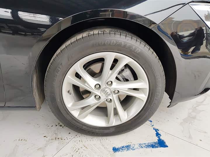 Фото 6 - Buick Regal