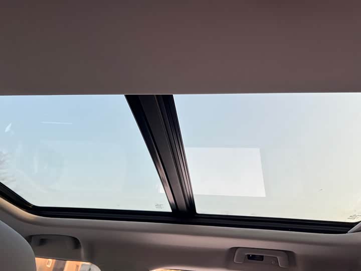 Фото 8 - Jetour T2