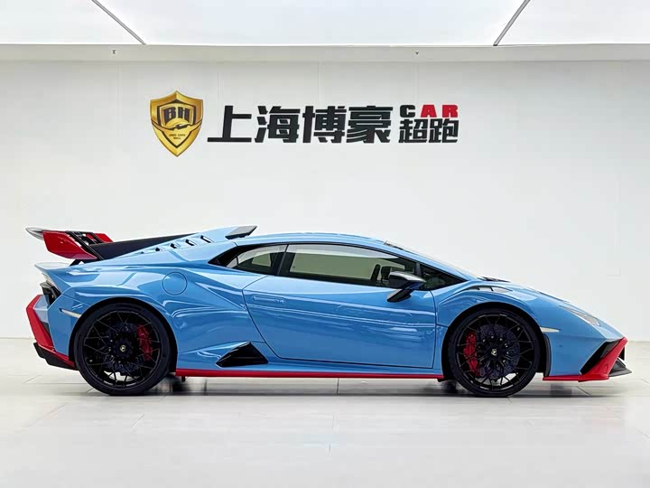 Фото 5 - Lamborghini Huracán