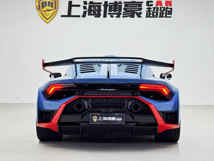 Фото 7 - Lamborghini Huracán