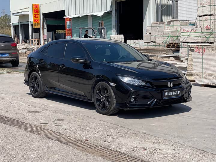 Photo 3 - Honda Civic