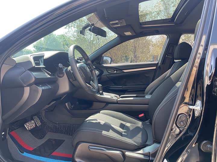 Photo 6 - Honda Civic