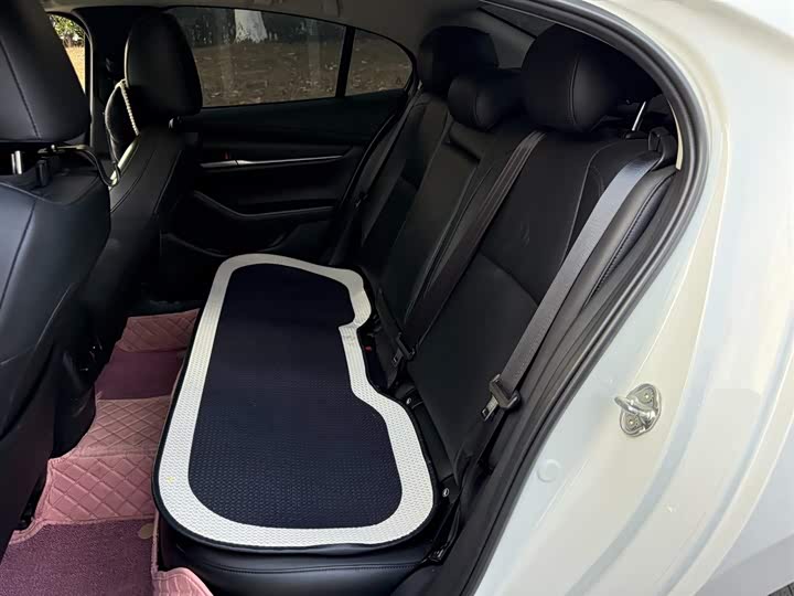 Photo 9 - Mazda 3 (Axela)