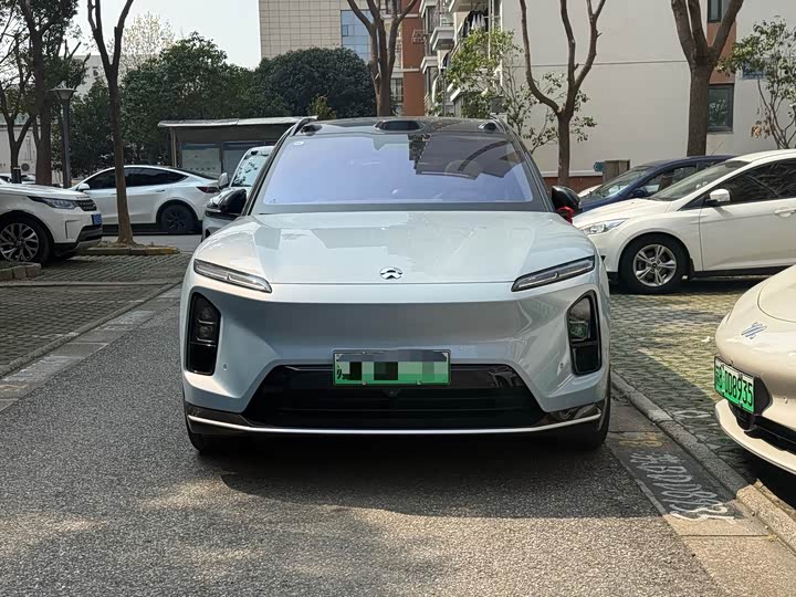 Photo 2 - Nio ES6