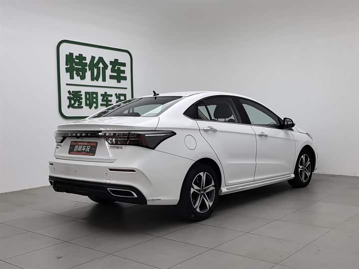 Фото 2 - Chery Omoda S5 (Arrizo 5 Plus)