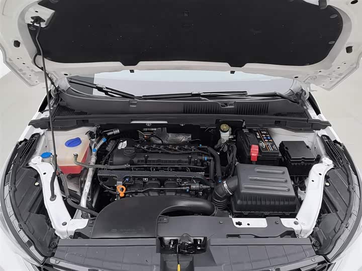 Фото 6 - Chery Omoda S5 (Arrizo 5 Plus)