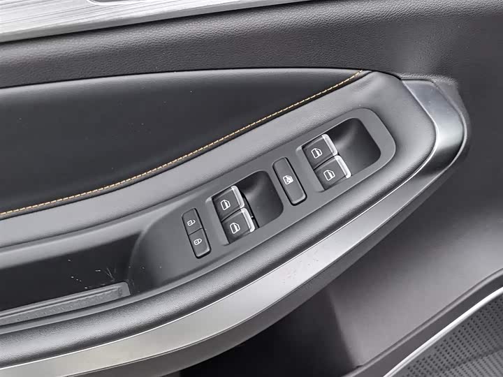 Фото 9 - Chery Omoda S5 (Arrizo 5 Plus)