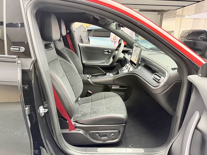 Фото 8 - Smart #3