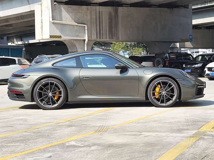 Photo 7 - Porsche 911