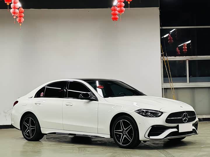 Фото 3 - Mercedes-Benz C-Class