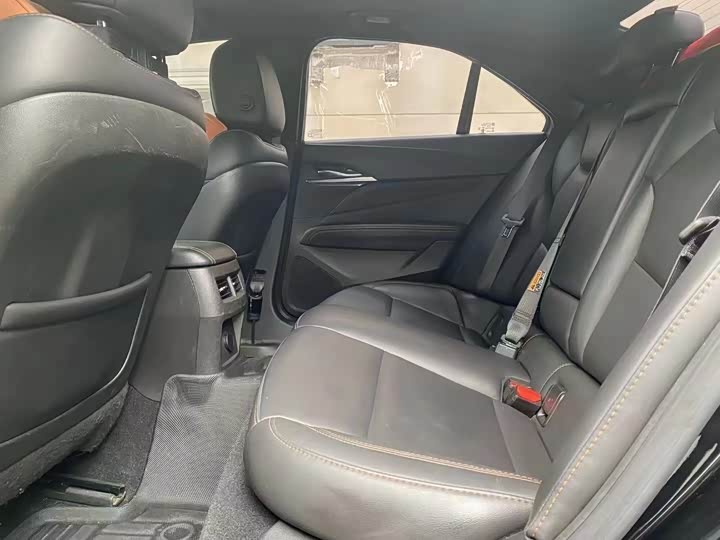 Фото 5 - Cadillac CT4