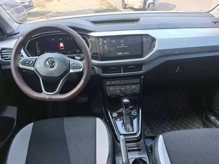 Фото 5 - Volkswagen Tacqua