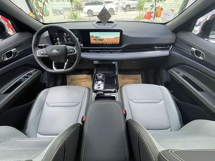 Photo 9 - Ford Equator Sport Hybrid