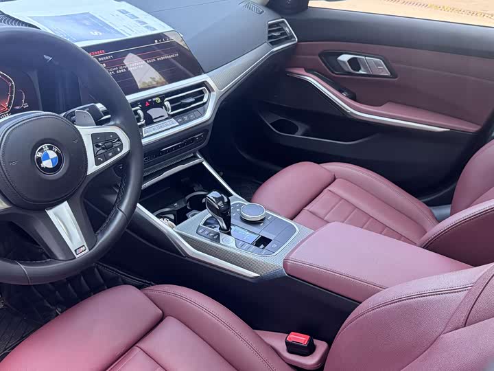 Photo 5 - BMW 3 Series