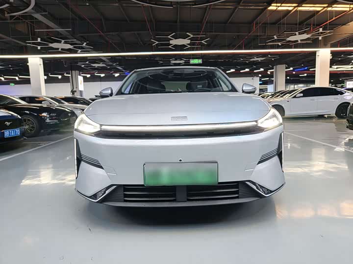 Фото 2 - Geely Galaxy L6