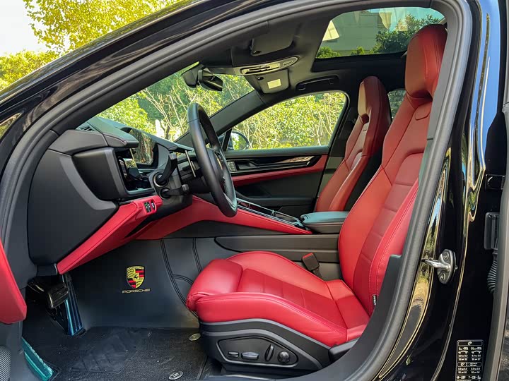 Фото 6 - Porsche Panamera