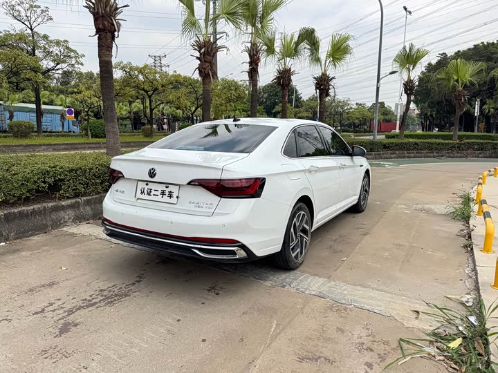 Фото 4 - Volkswagen Sagitar L