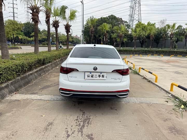 Фото 5 - Volkswagen Sagitar L