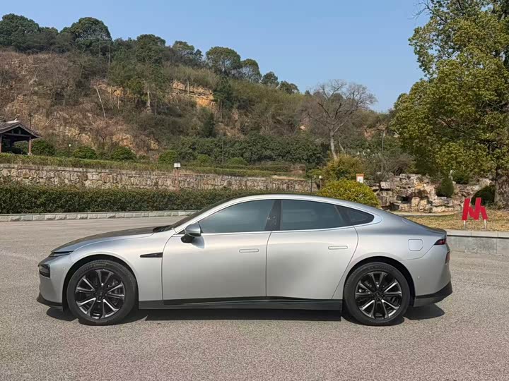 Фото 4 - XPeng P7