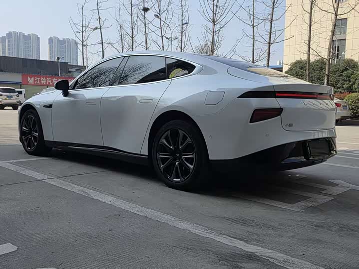 Фото 7 - XPeng P7