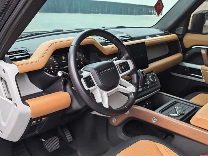 Фото 6 - Land Rover Defender