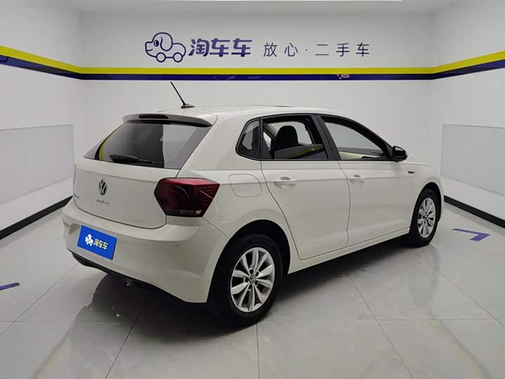 Фото 3 - Volkswagen Polo