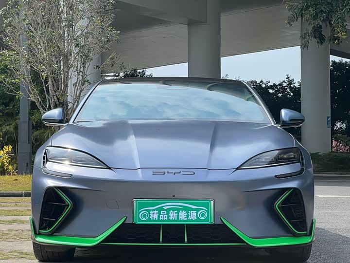 Фото 2 - BYD Seal