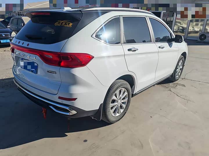 Фото 6 - Haval M6