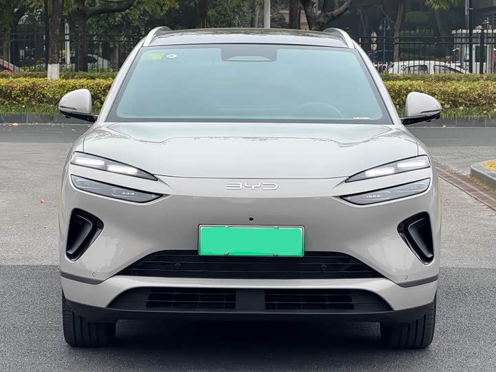 Photo 2 - BYD Sea Lion 06 Hybrid/EV