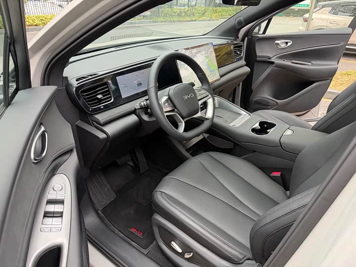 Photo 5 - BYD Sea Lion 06 Hybrid/EV