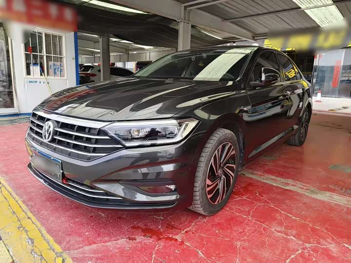 Фото 1 - Volkswagen Sagitar L