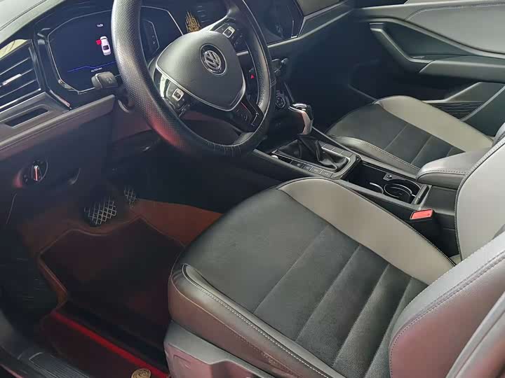 Фото 7 - Volkswagen Sagitar L