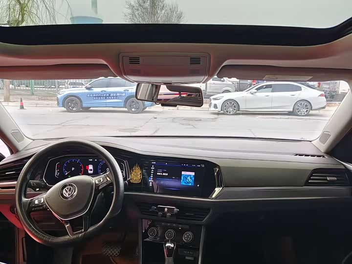 Фото 8 - Volkswagen Sagitar L