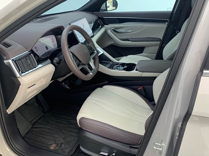 Фото 8 - BYD Song Plus Hybrid/EV