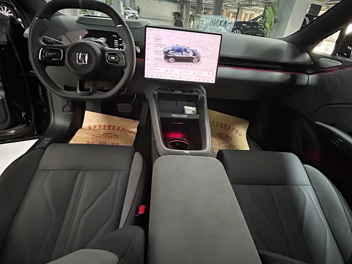 Фото 7 - Zeekr 007 GT