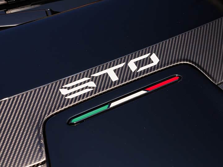 Фото 3 - Lamborghini Huracán