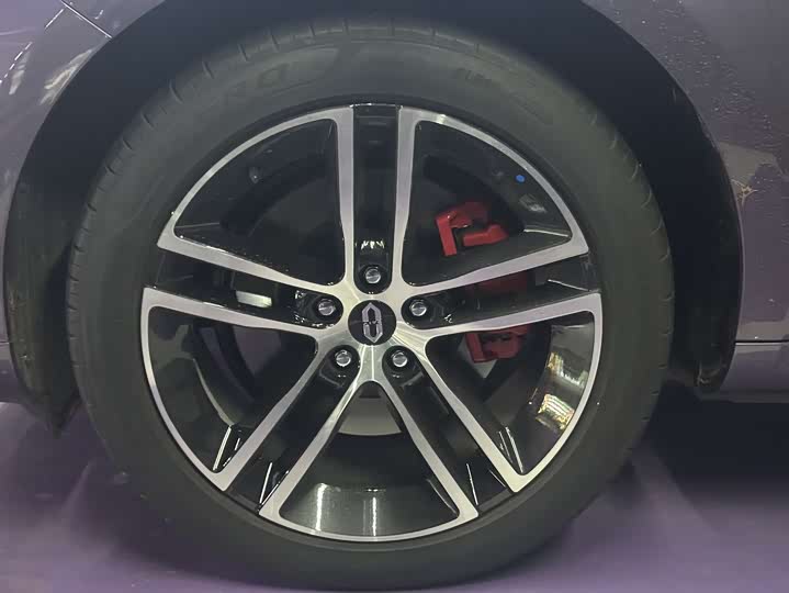 Фото 3 - Aito M5