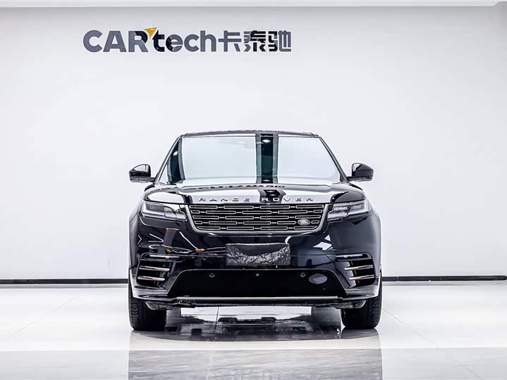 Photo 2 - Land Rover Range Rover Velar