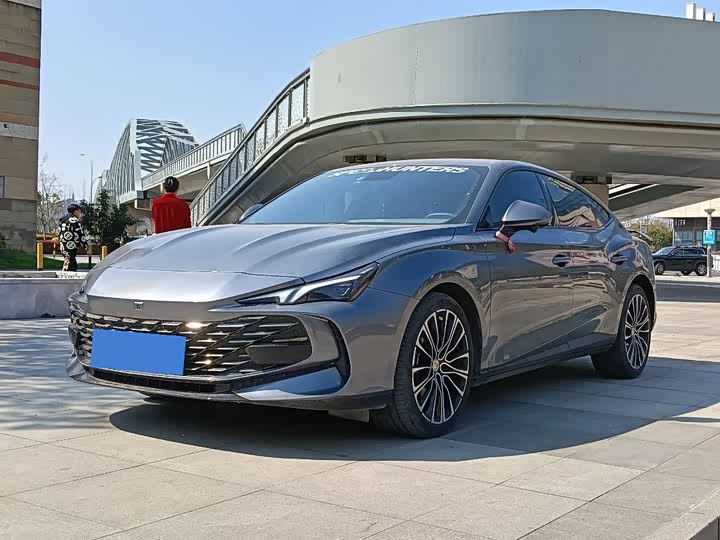 Фото 1 - MG Motor 7