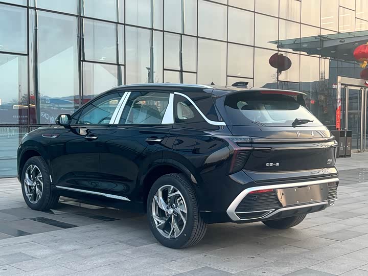 Фото 4 - Hongqi HS3 Hybrid